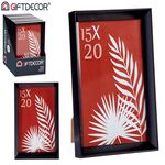 Κορνίζα πλαστική με διαστάσεις 15x20cm σε μαύρο χρώμα