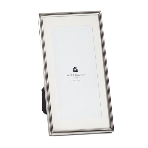 Κορνίζα επάργυρη με διαστάσεις 10x15cm